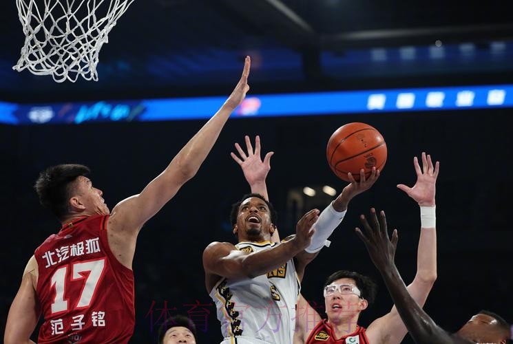 CBA疯狂一夜!广厦爆冷惨败辽篮,北京破纪录大胜新疆,青岛两连胜 CBA疯狂一夜!广厦爆冷惨败辽篮,北京破纪录大胜新疆,青岛两连胜
